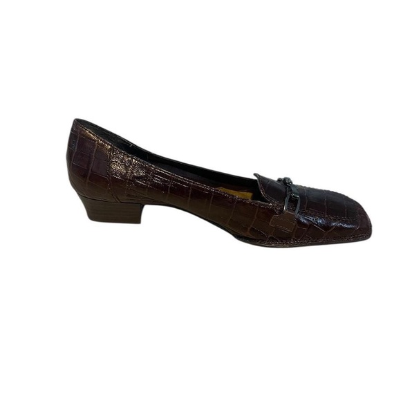 AEROSOLES Croc-Embossed Dark Brown Leather Loafers 8.5 Square Toe - Picture 4 of 7